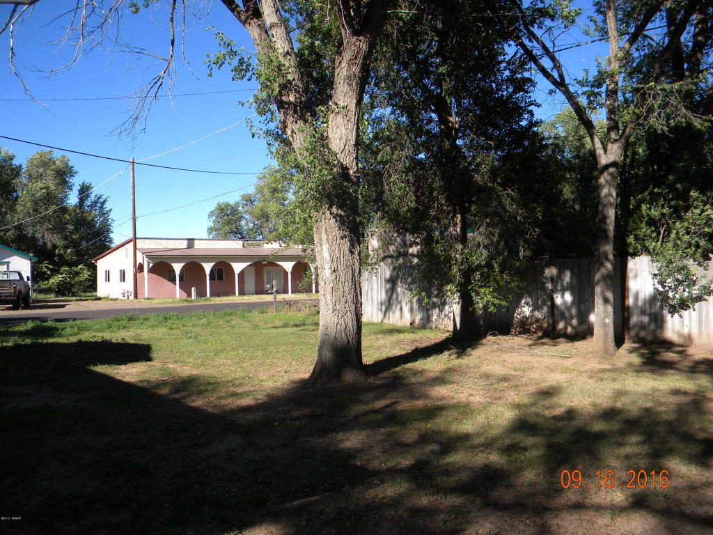 581 N 9Th Place, Show Low, AZ 85901