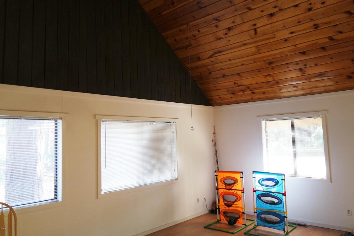 660 S 30TH Drive, Show Low, AZ 85901