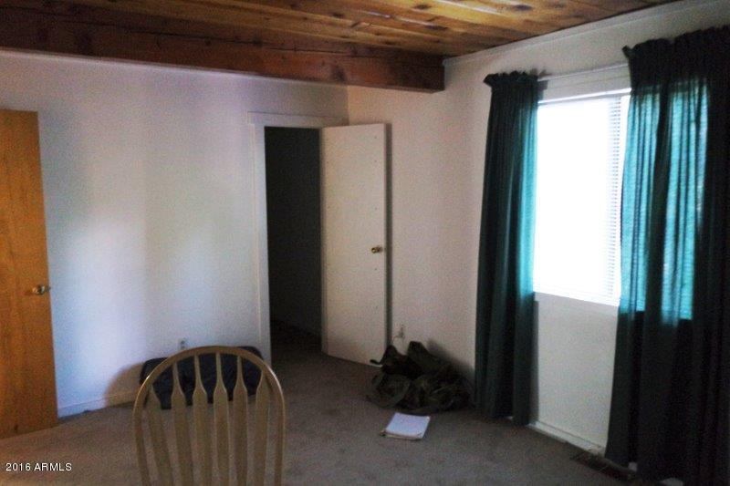 660 S 30TH Drive, Show Low, AZ 85901