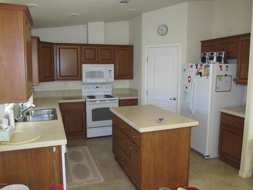 1758 STINSON, Show Low, AZ 85901