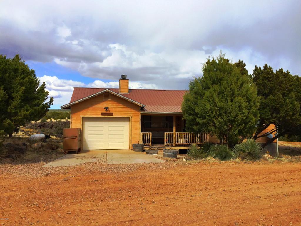 8358 LAKESIDE Drive, Show Low, AZ 85901