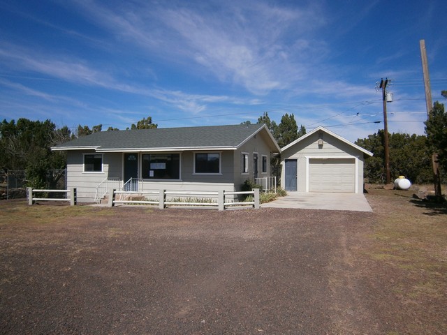 8340 Rainbow DrShow Low, AZ, 85901Navajo County