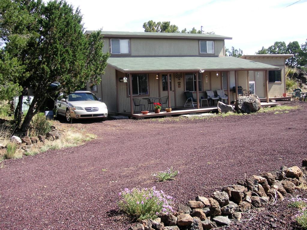 2276 Hohokam Drive, Concho, AZ 85924