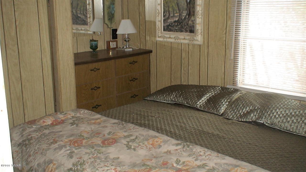 3565 Oakwood Drive, Lakeside, AZ 85929