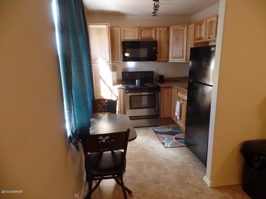 2766 Green Pine Lane, Lakeside, AZ 85929