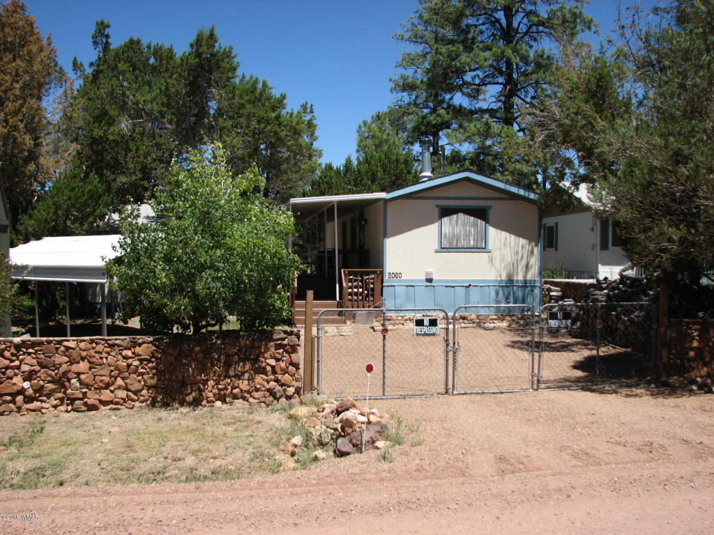 2060 Grey Squirrel Trail, Overgaard, AZ 85933