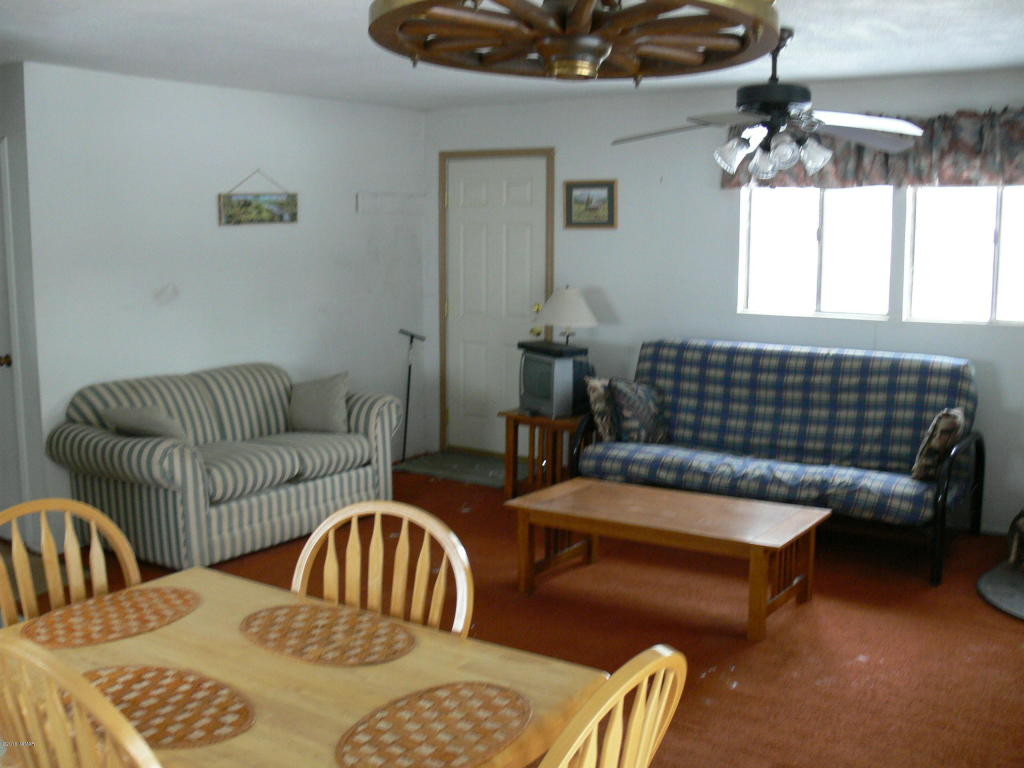 2063 Elkhorn Draw, Overgaard, AZ 85933