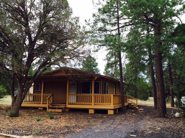 2061 GREY SQUIRREL Trail, Overgaard, AZ 85933