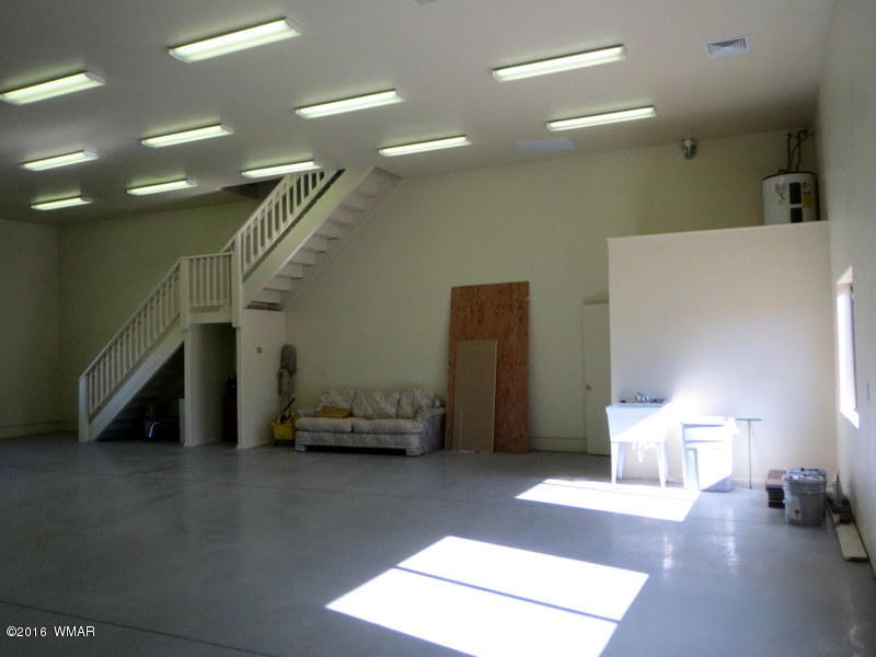 Lot 536 Hangar, Overgaard, AZ 85933