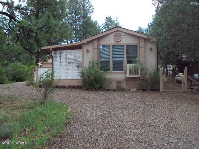 2043 Wilderness Drive, Overgaard, AZ 85933