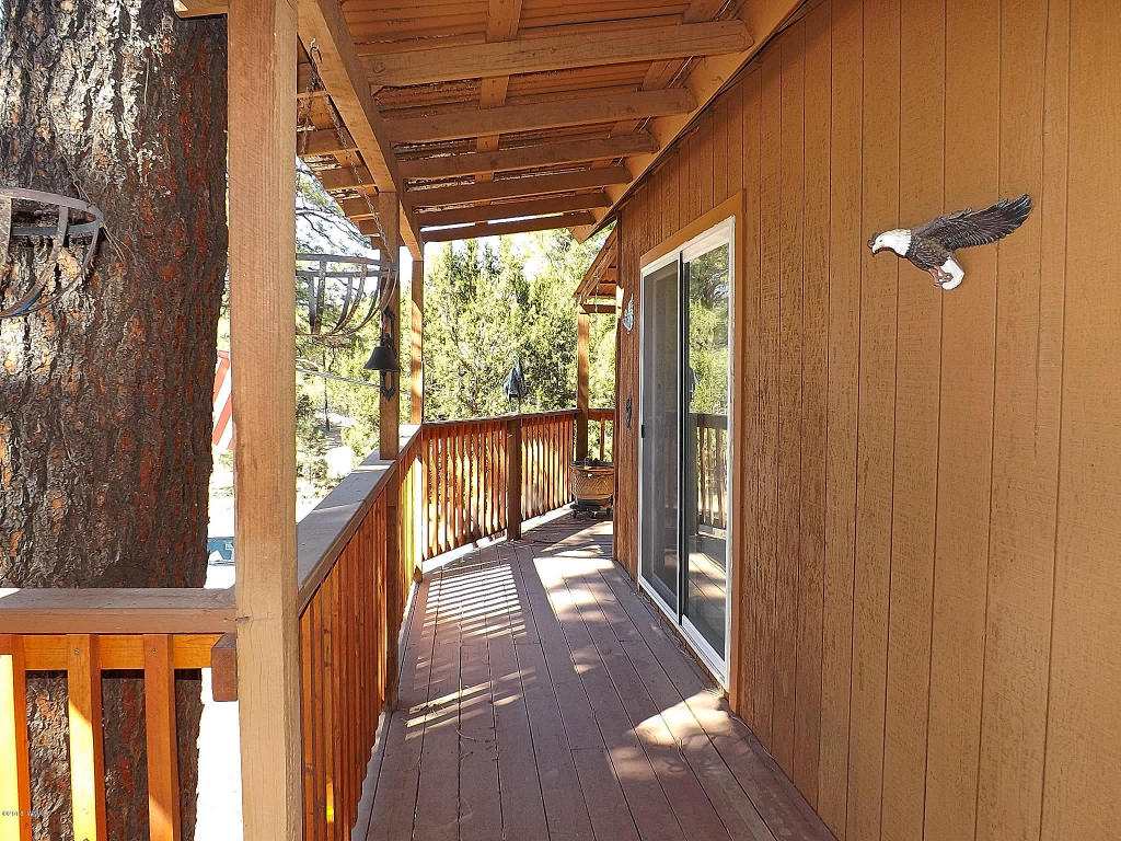 2071 Sagebrush Trail, Overgaard, AZ 85933