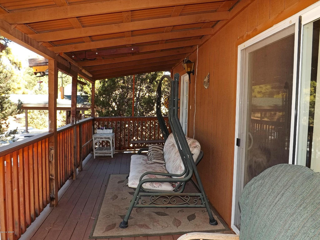 2071 Sagebrush Trail, Overgaard, AZ 85933