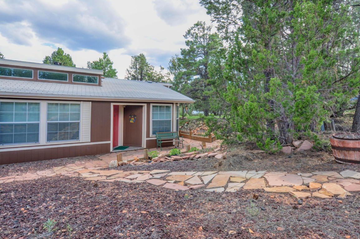 3009 Aspen Road, Overgaard, AZ 85933