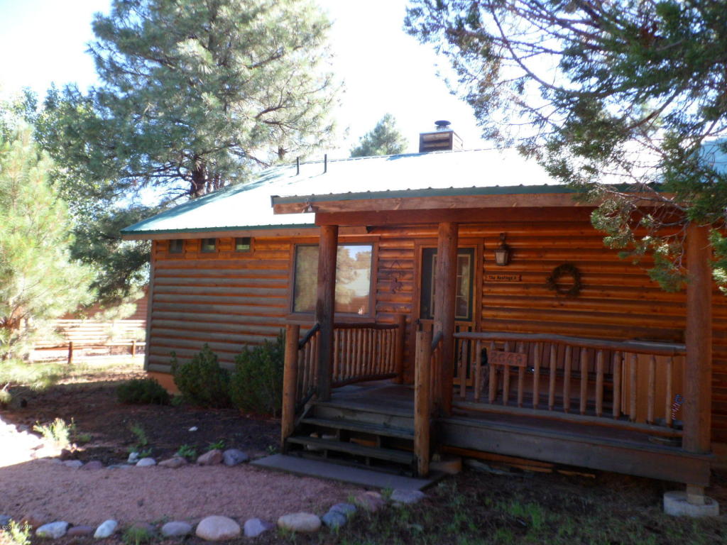 2649 Lodge Loop, Overgaard, AZ 85933
