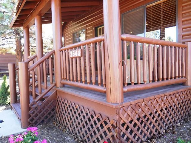 2644 Lodge Loop, Overgaard, AZ 85933