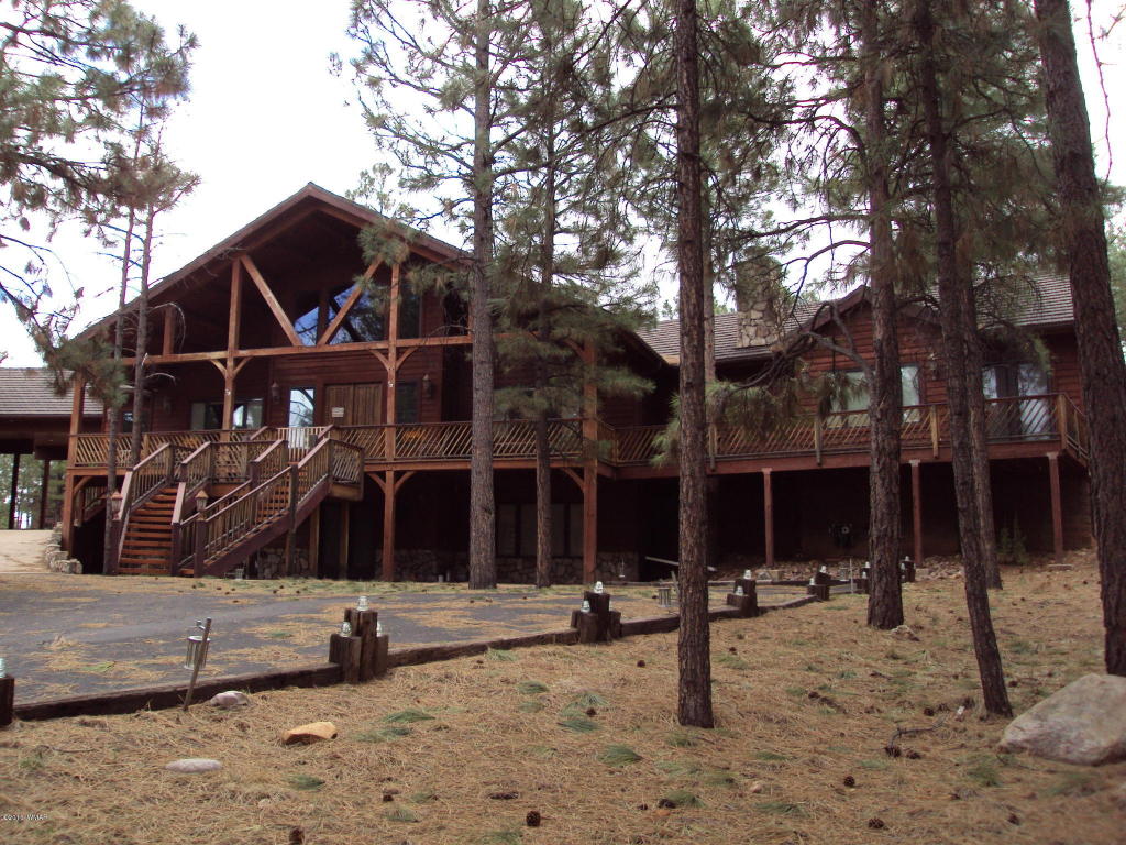 2864 CHANDELLE Lane, Overgaard, AZ 85933