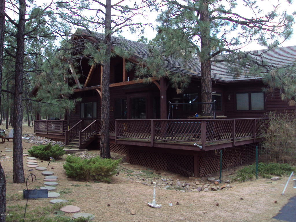 2864 CHANDELLE Lane, Overgaard, AZ 85933