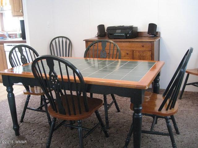 1996 Rendezvous PIne Drive, Overgaard, AZ 85933