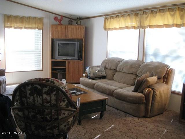 1996 Rendezvous PIne Drive, Overgaard, AZ 85933