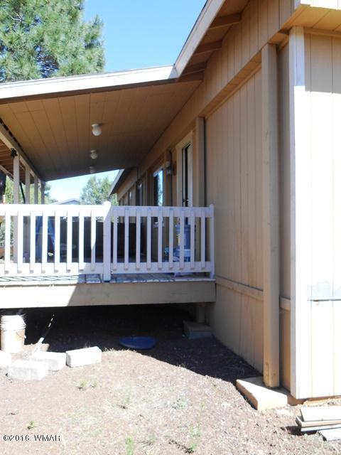 2169 Meadow Lane, Overgaard, AZ 85933