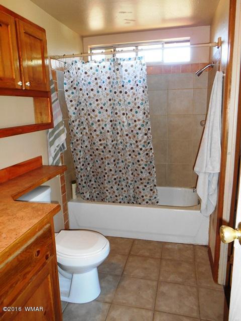 2169 Meadow Lane, Overgaard, AZ 85933