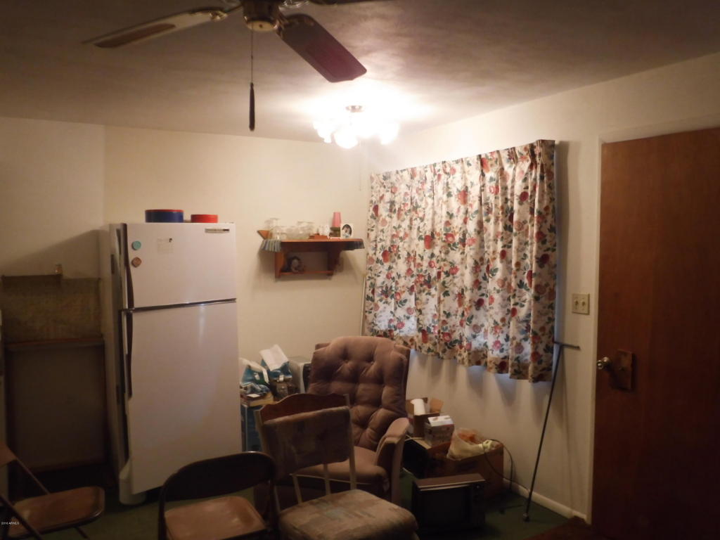 2872 MUSTANG Trail, Overgaard, AZ 85933