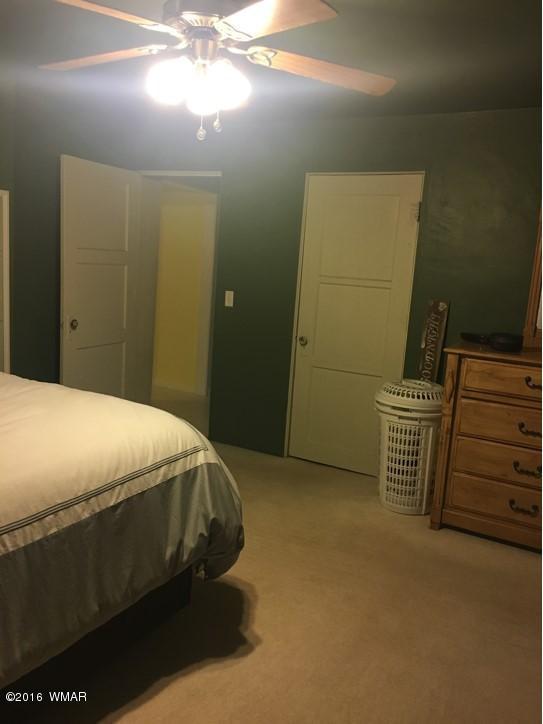 160 S 4TH West Street, St. Johns, AZ 85936