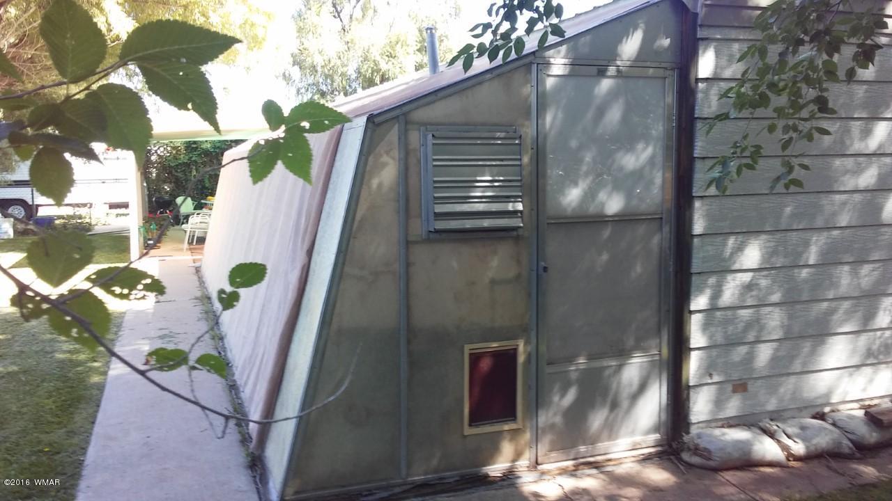 390 N 17th West, St. Johns, AZ 85936