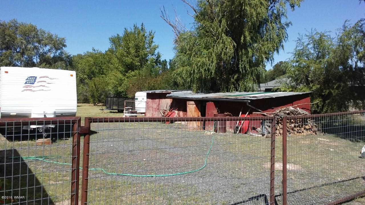 390 N 17th West, St. Johns, AZ 85936