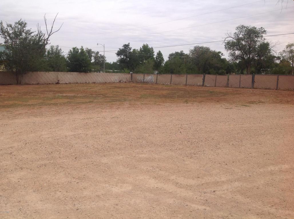1060 S 6Th, St. Johns, AZ 85936
