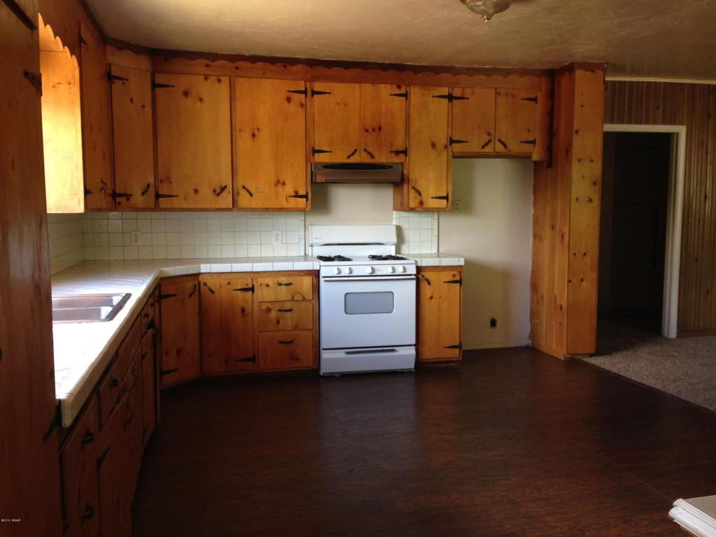 390 N 2ND, St. Johns, AZ 85936