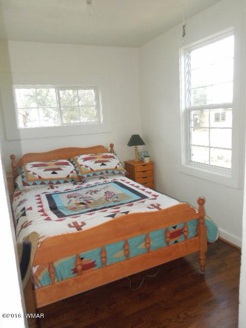 51 S Pima Street, Springerville, AZ 85938