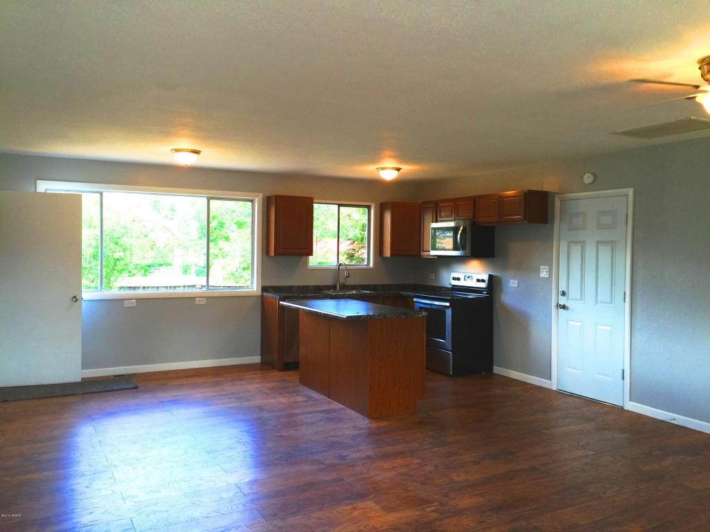 121 N HARMONY Lane, Springerville, AZ 85938