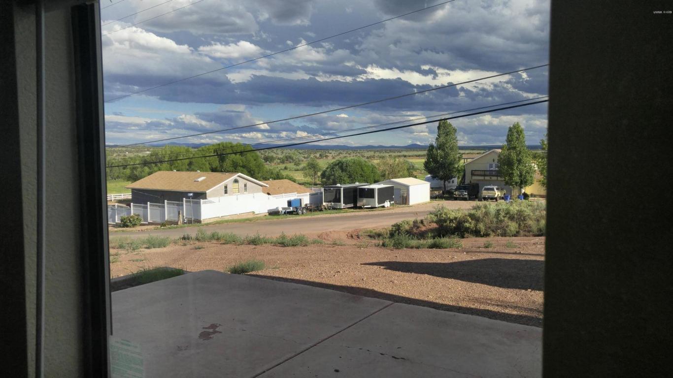 308 BULLDUCK Lane, Taylor, AZ 85939