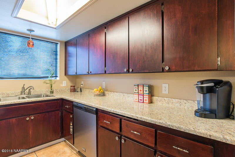 2905 N Aris Street, Flagstaff, AZ 86004