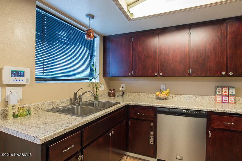 2905 N Aris Street, Flagstaff, AZ 86004