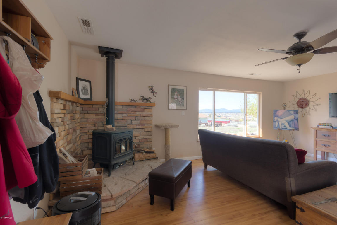 8955 E Beasley Road, Flagstaff, AZ 86004
