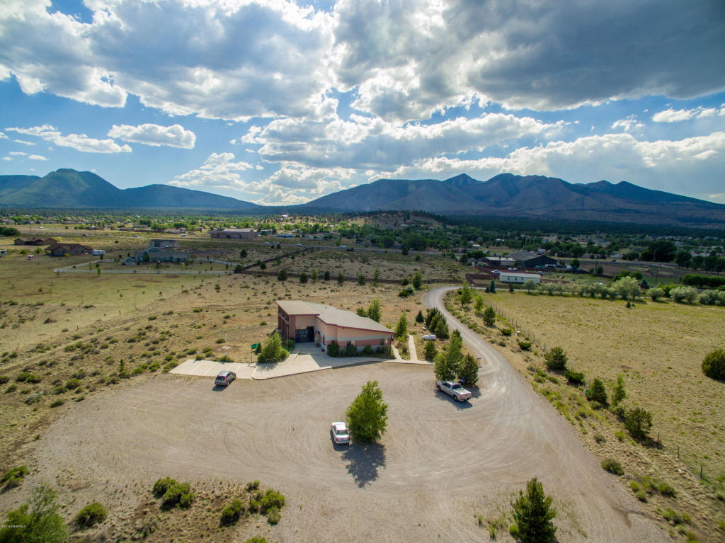 6134 E Black Bill Road, Flagstaff, AZ 86004