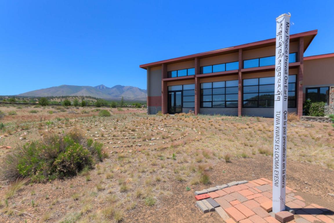 6134 E Black Bill Road, Flagstaff, AZ 86004