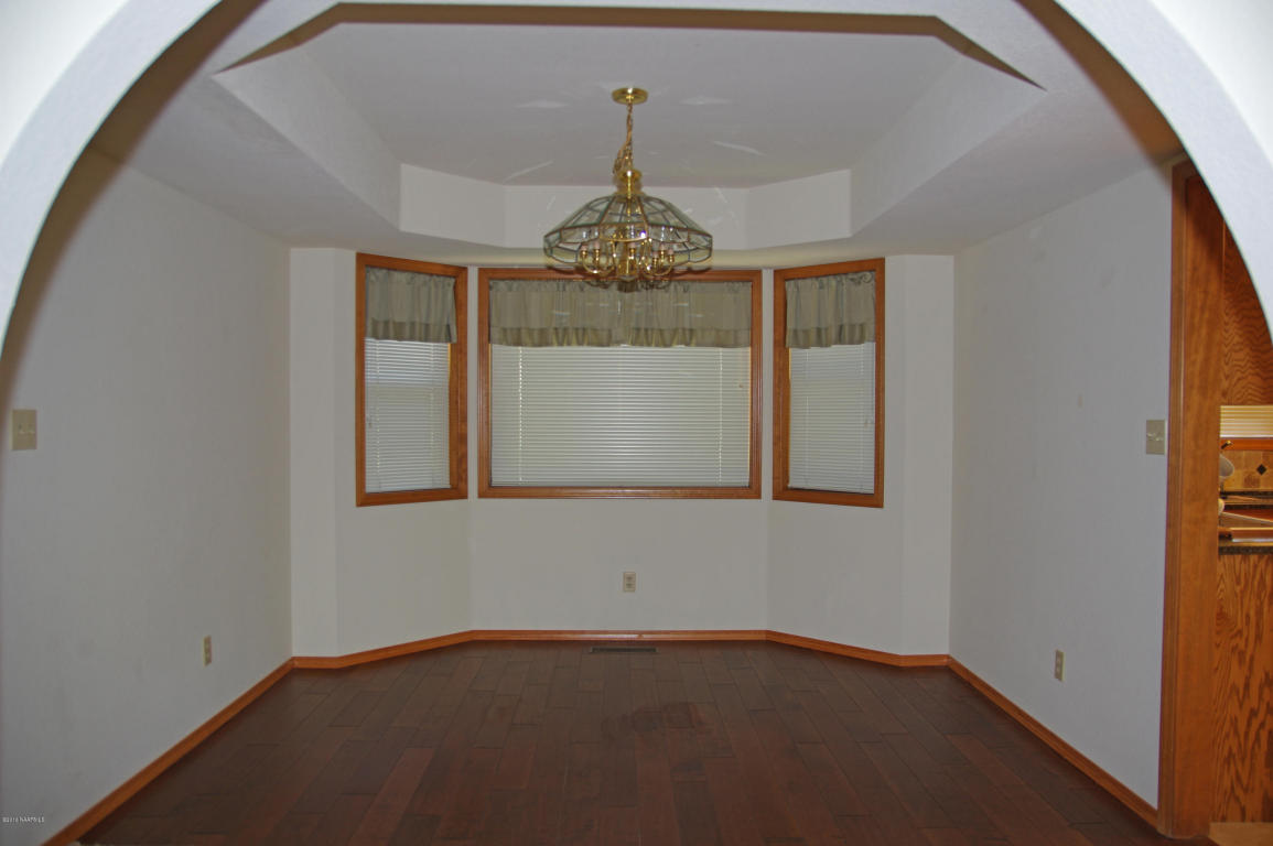 3820 N Woodridge Way, Flagstaff, AZ 86004