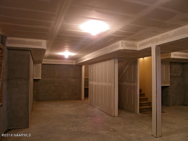 11405 N Crestview Street, Flagstaff, AZ 86004