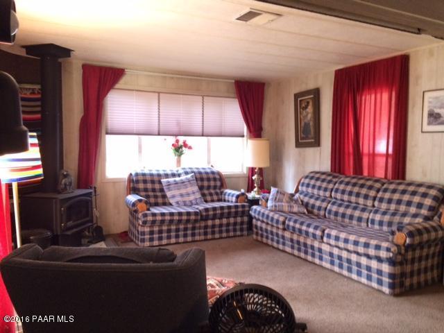 17045 S Mescalero Drive, Munds Park, AZ 86017