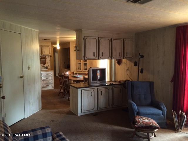17045 S Mescalero Drive, Munds Park, AZ 86017