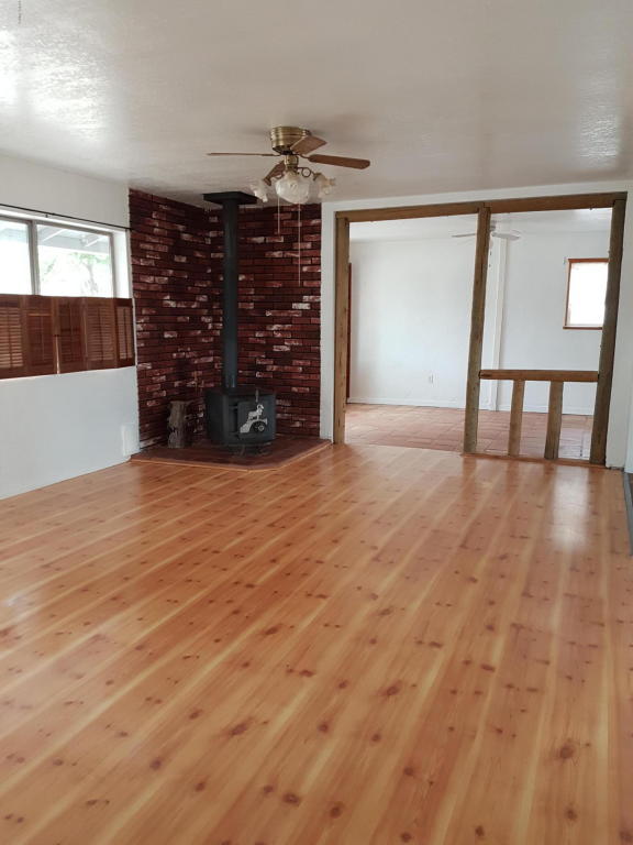 903 E FLORIDA Street, Holbrook, AZ 86025