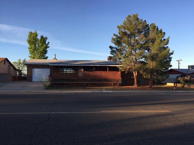 300s Navajo DrPage, AZ, 86040Coconino County