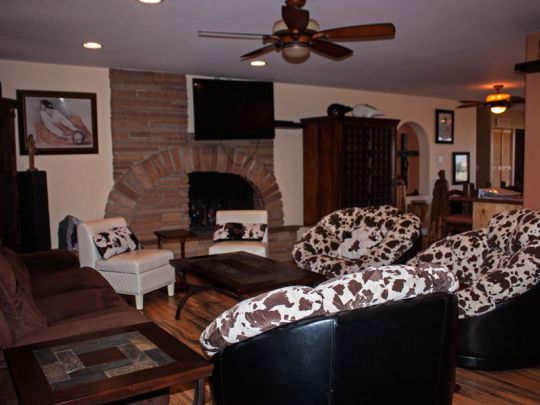 255 N Navajo, Page, AZ 86040