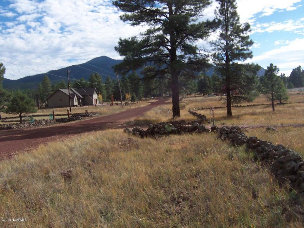 145 N Lakeview Drive, Williams, AZ 86046