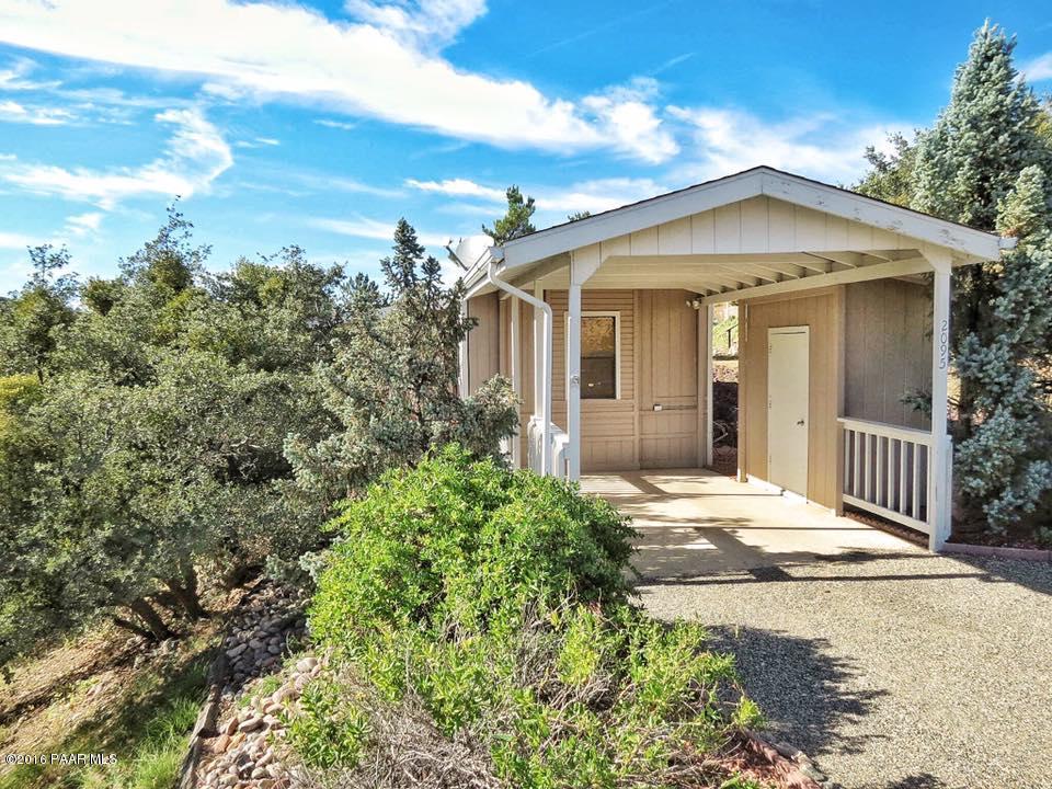 2095 Hillside Loop Road, Prescott, AZ 86301