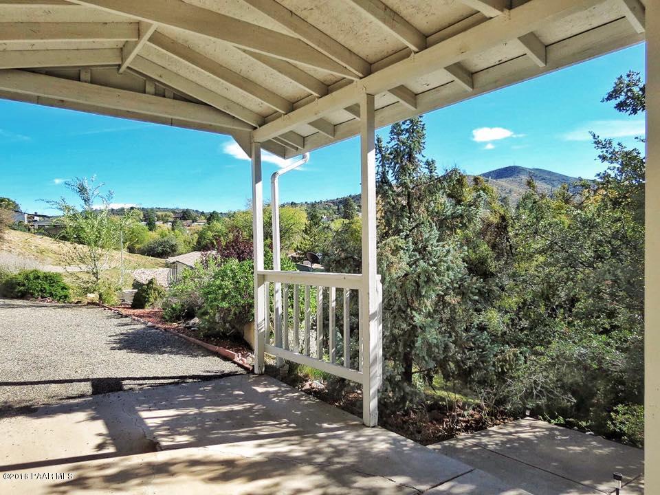 2095 Hillside Loop Road, Prescott, AZ 86301