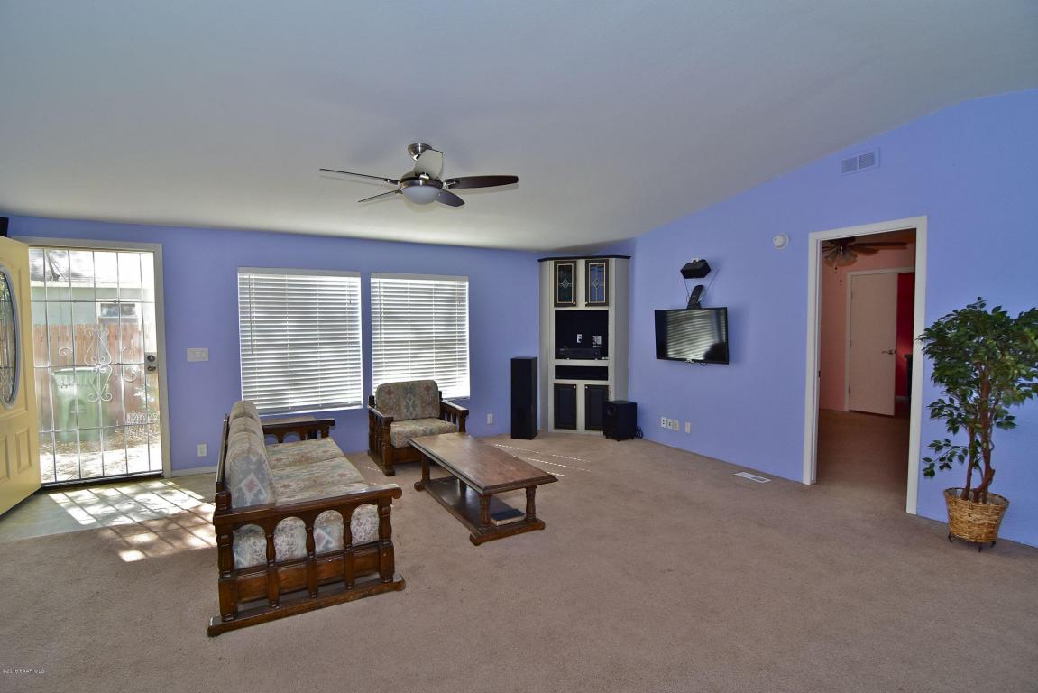 806 N Walnut Street, Prescott, AZ 86301